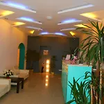 Happy Hostel *